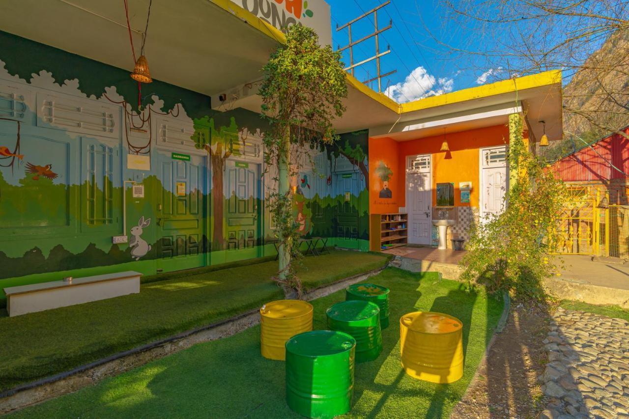 Jungle Hostel By Whoopers Kasol Bagian luar foto